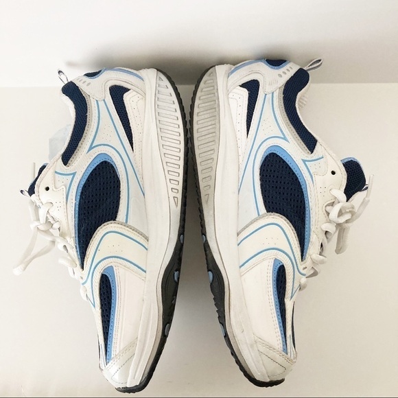 Skechers Shape Ups | Size 9 - Picture 2 of 6